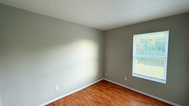 Building Photo - EAST- NEWER 4 BEDROOM 2 STORY HOME AVAILABLE NOW!