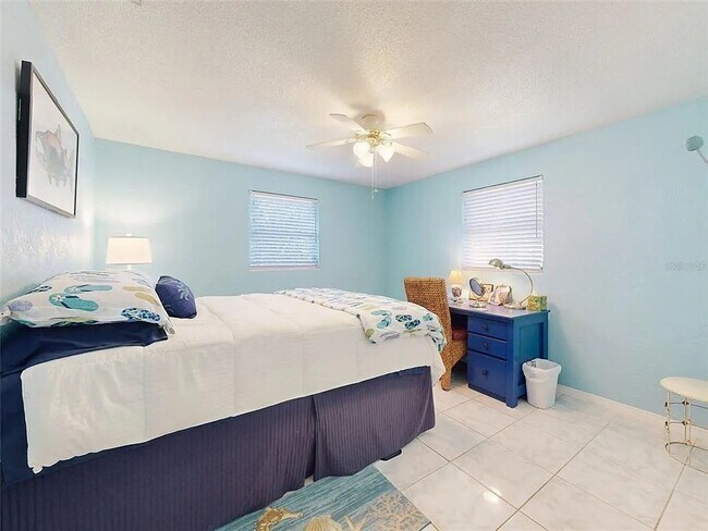 Building Photo - Charming 2-bedroom, 1-bath home