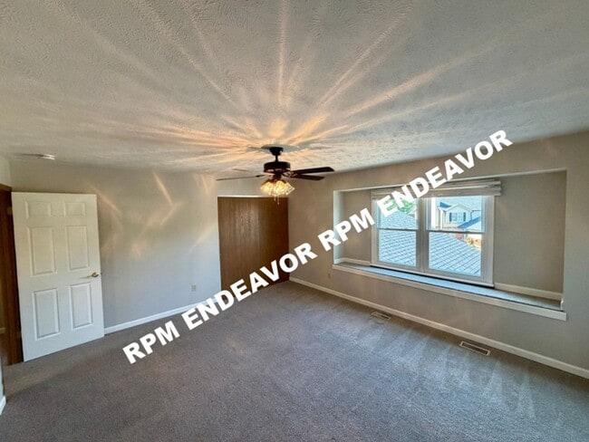 Building Photo - 1368 Deerfield Estates Dr