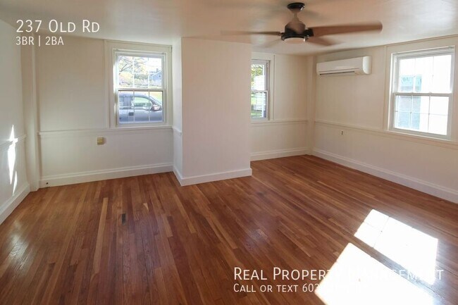 Building Photo - 237 Old Rd