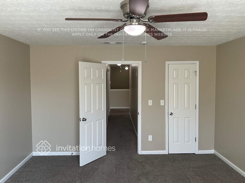 Building Photo - 1023 Lear Dr