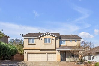 Building Photo - 75 Vallejo Verde St
