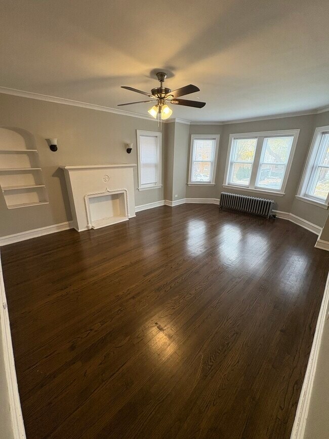 Building Photo - 3245 Wisconsin Ave