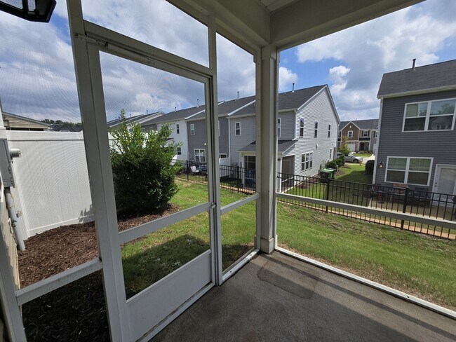 Building Photo - 6318 Arpeggio Pl