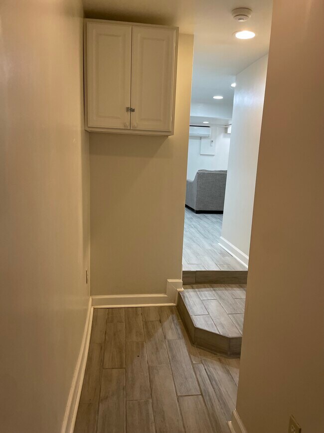 Building Photo - 5446 C St SE