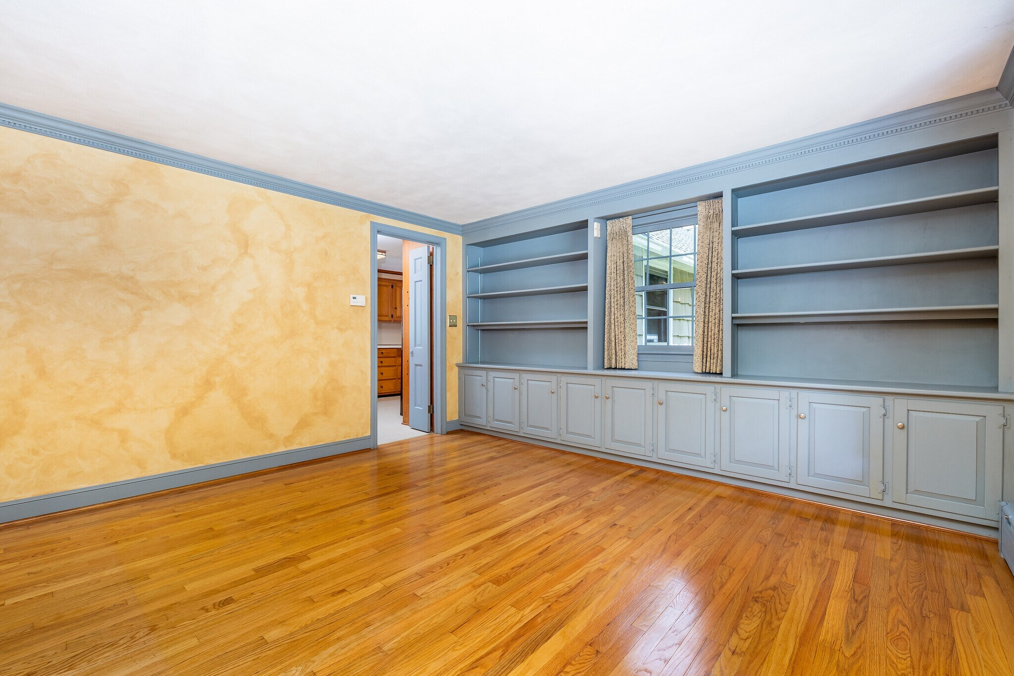 Building Photo - 171 Silver St