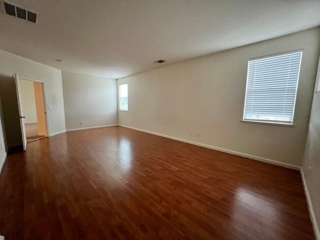 Building Photo - New year, New low Price- Move-In Ready Two-Story Rental with Loft and Formal Dining