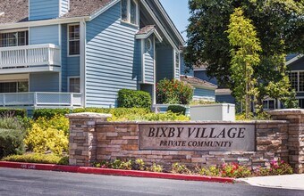 Building Photo - Beyond words, this stunning Bixby Village ...