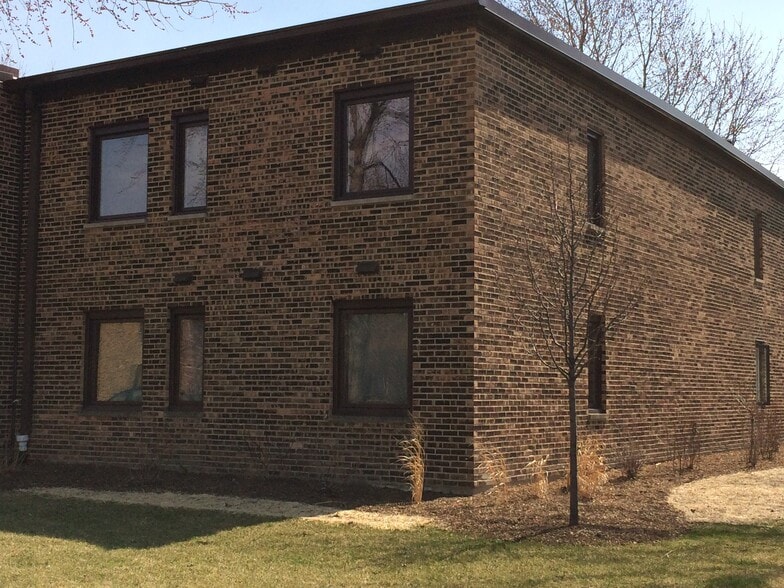 Building Photo - 1165 Pleasant Run Dr