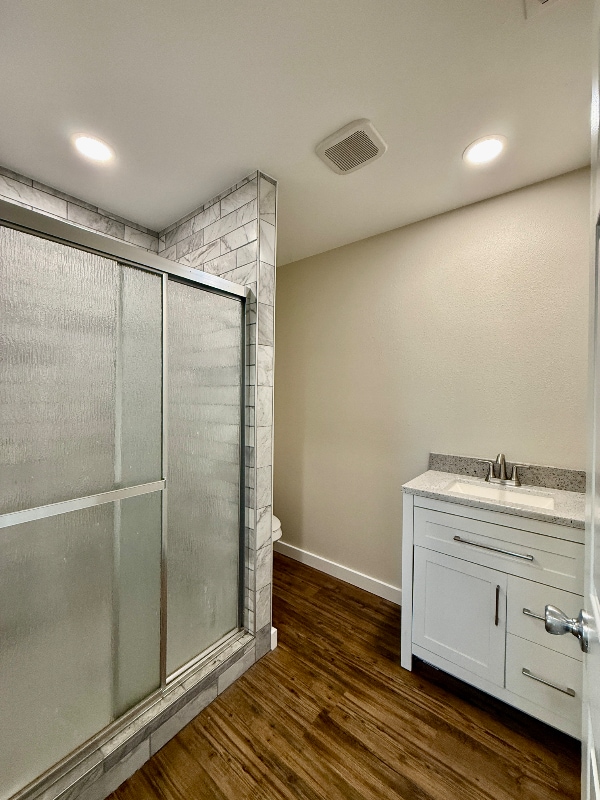 Building Photo - 3906 E Denman Ave