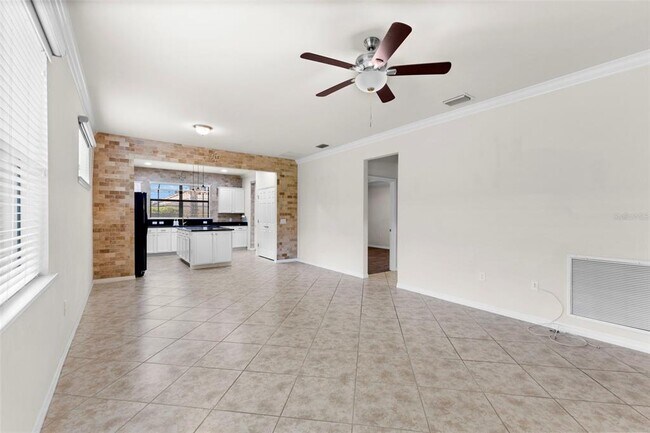 Building Photo - 19023 Mangieri St
