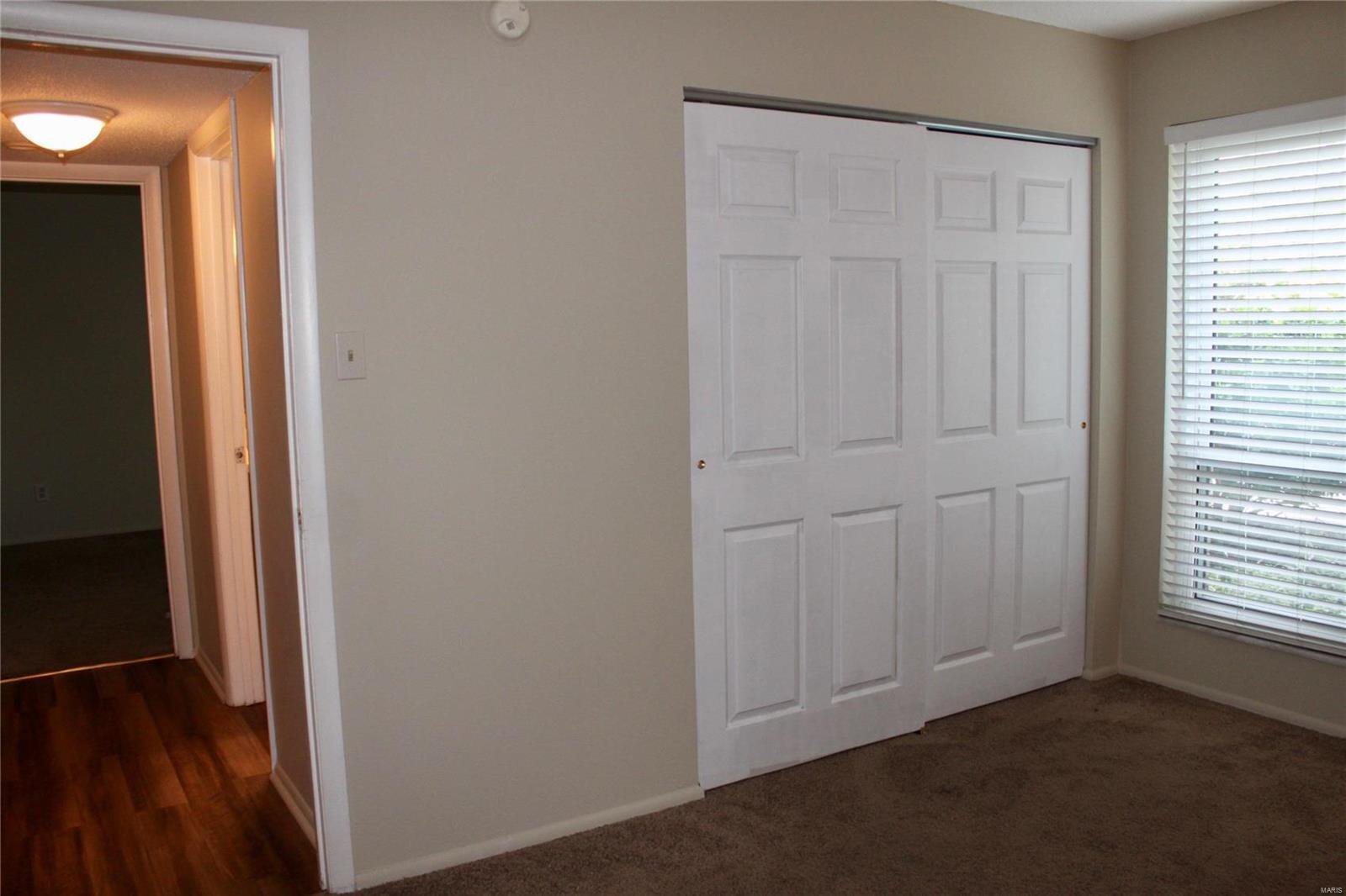 Building Photo - 444 N Clay Ave
