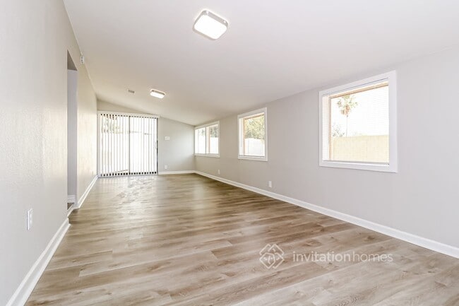 Building Photo - 3133 W Port Au Prince Ln