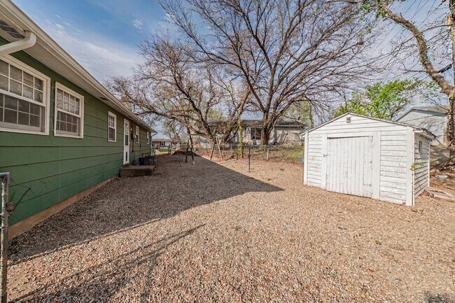 Building Photo - Please View the 3D Virtual Walk Through Before Scheduling A Showing