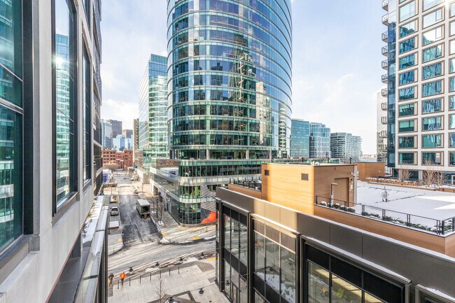 Building Photo - 131 Seaport Blvd