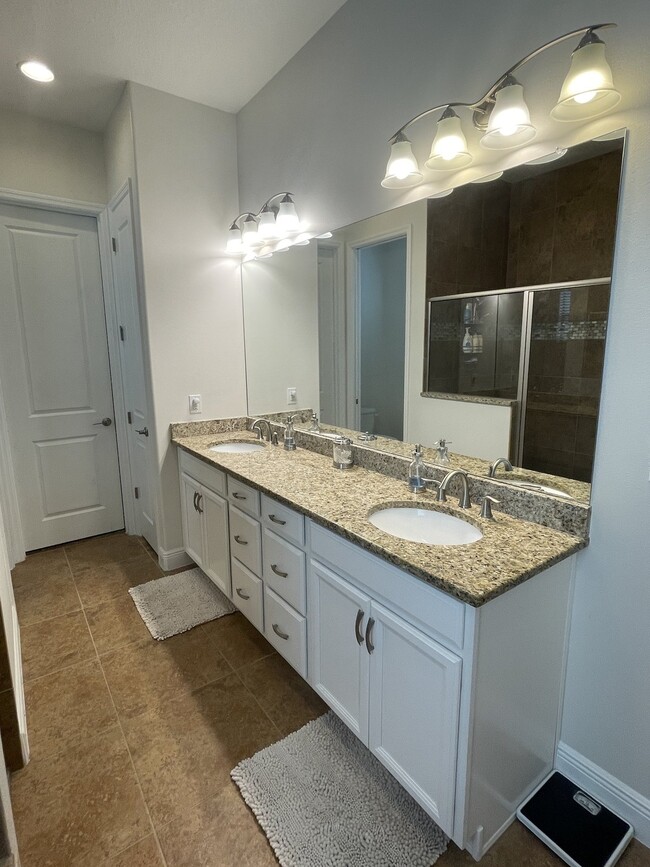 Building Photo - Arrivas Village Home with Gorgeous Soria F...