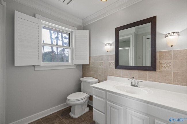 Building Photo - 101 Shady Ln