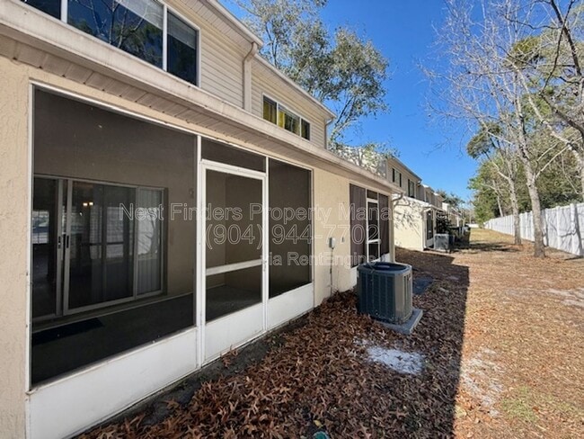 Building Photo - 8230 Dames Point Crossing Blvd