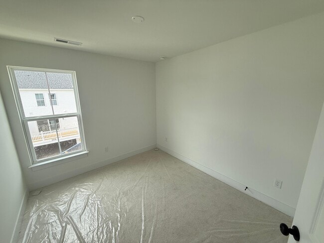 Building Photo - 15384 Oasis Sun Aly
