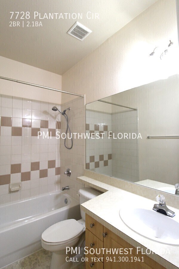 Building Photo - 7728 Plantation Cir