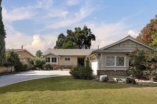 Building Photo - 16057 Knapp St