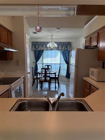Building Photo - 4101 White Swan Dr