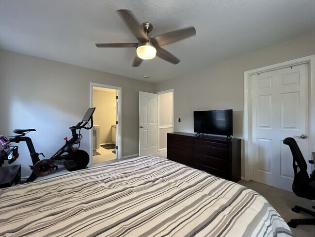 Building Photo - Spacious 3-Bedroom Home with Two Living Areas, Private Balcony, Fireplace & Attached 2-Car Garage