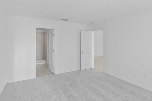 Building Photo - 2155 Lone Oak Ln