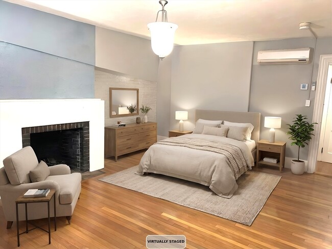 Building Photo - 86 Commonwealth Ave