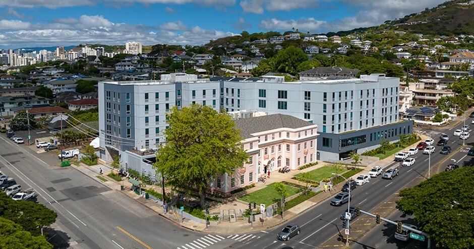 Building-Exterior-01-RISE-Honolulu-01 - Walter Dods, Jr. RISE Center