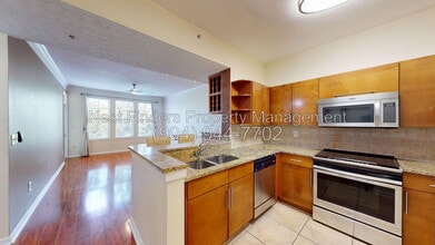 Building Photo - 10435 Mid Town Pkwy