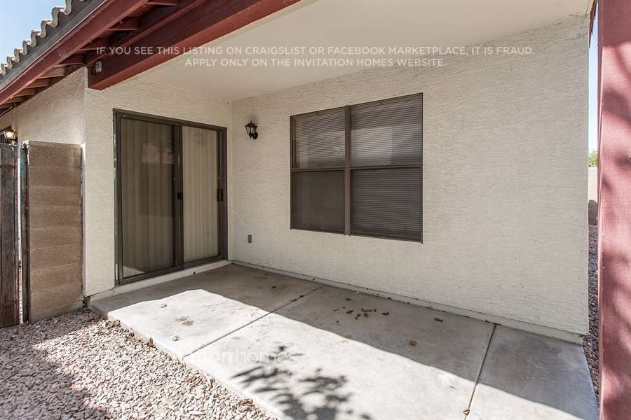 Building Photo - 11564 W Sage Dr