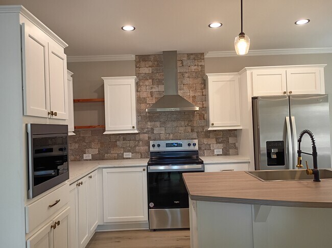 Building Photo - 9955 Killdeer Ln