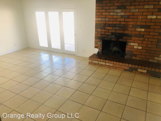Building Photo - 4 br, 2 bath House - 4382 El Cholo Way