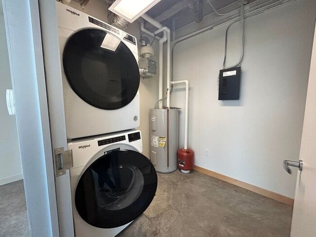 Building Photo - $3,900 | 2 Bedroom, 2 Bathroom Luxury Condo | No Pets | Available for 08/01/26 move-in!