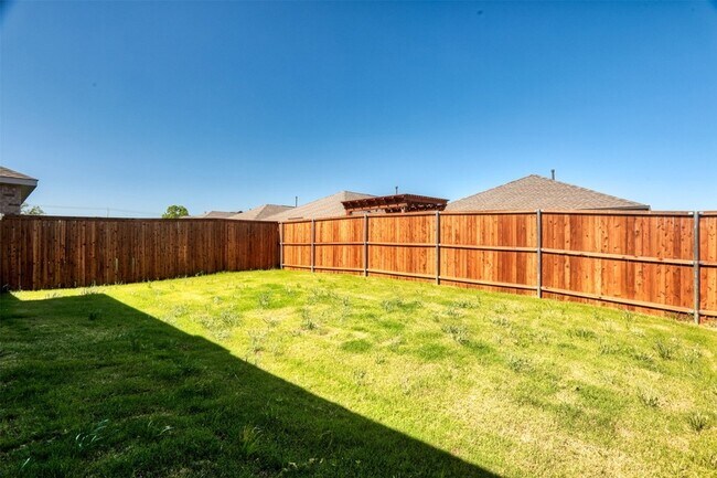 Building Photo - 2028 Sulky Ln