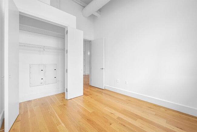 Building Photo - 50 Dey St