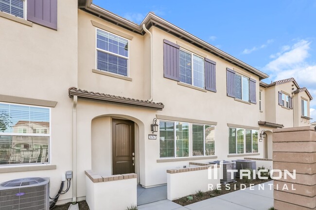 Primary Photo - 36567 Pepino Ct