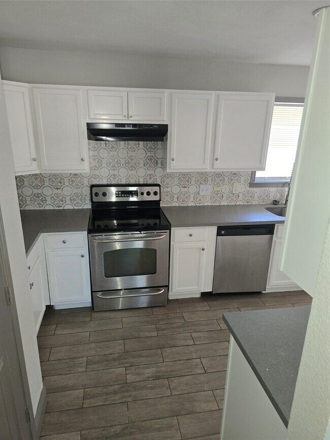 Building Photo - 3308 Sophie Ann Dr