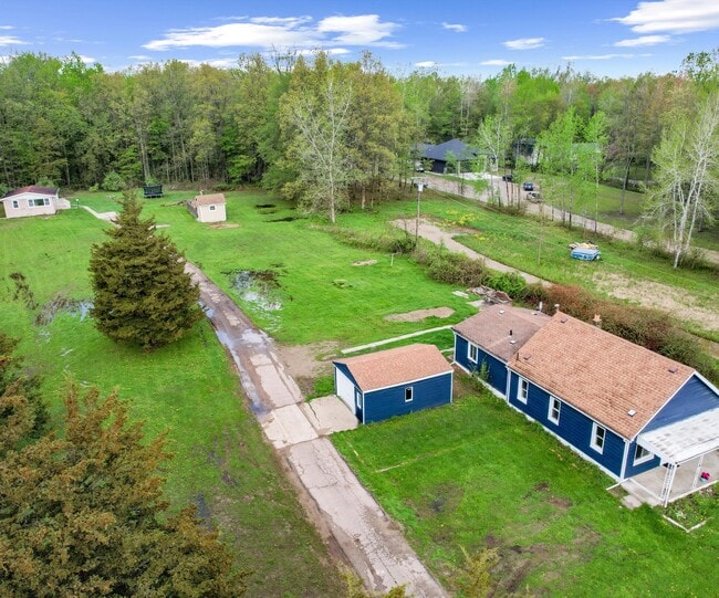 Building Photo - 24108 Martinsville Rd