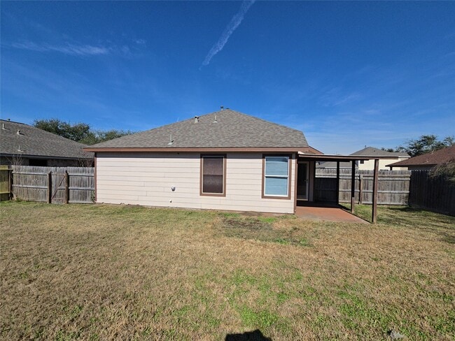 Building Photo - 5006 Mill Creek Dr