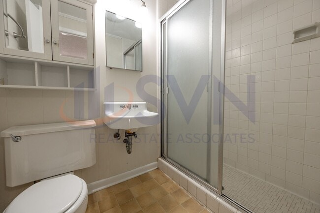 Building Photo - Coming Soon! 6-Bedroom Home with Finished Basement