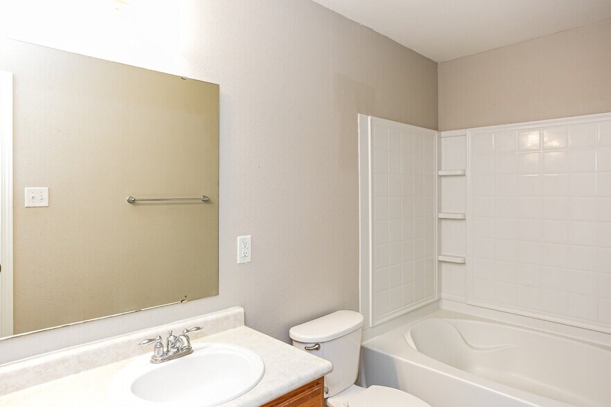 Building Photo - 4068 Kellybrook Dr