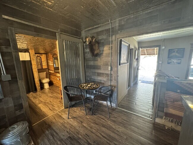 Building Photo - Unique country living in fully furnished cabin! Easy drive to Stephenville.