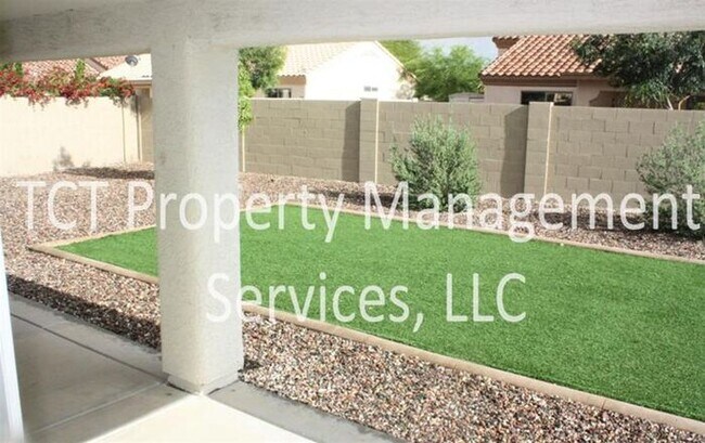 Building Photo - Great 4 Bedroom Home In Coolidge!