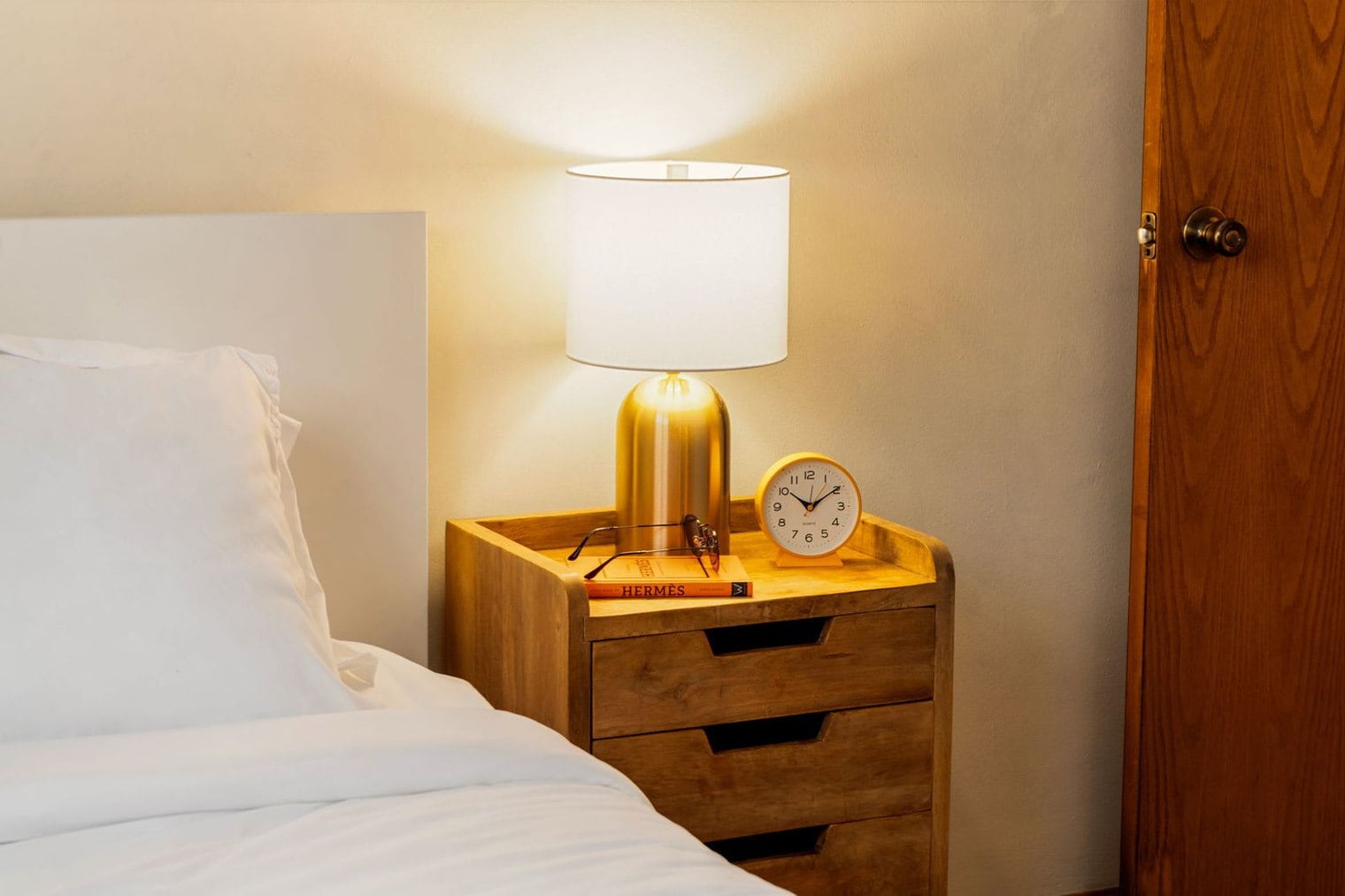 Building Photo - 1418 N Talman Ave