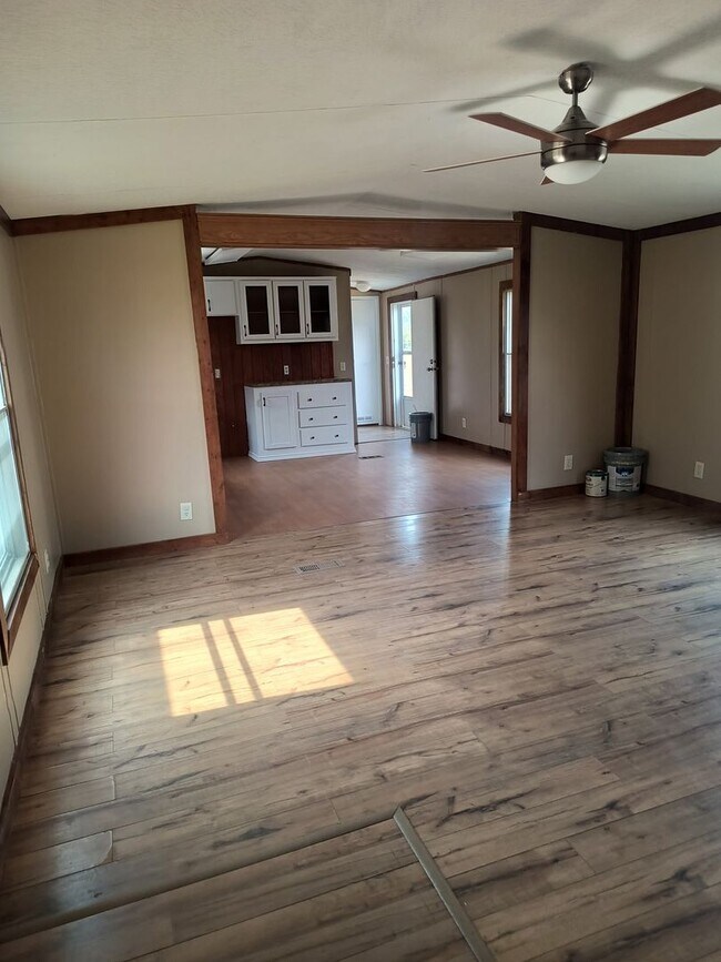 Building Photo - 4117 Gloria Ct