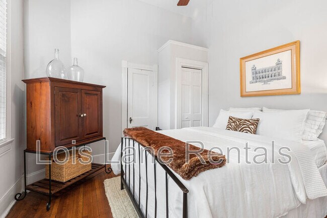 Building Photo - 35 Montagu St