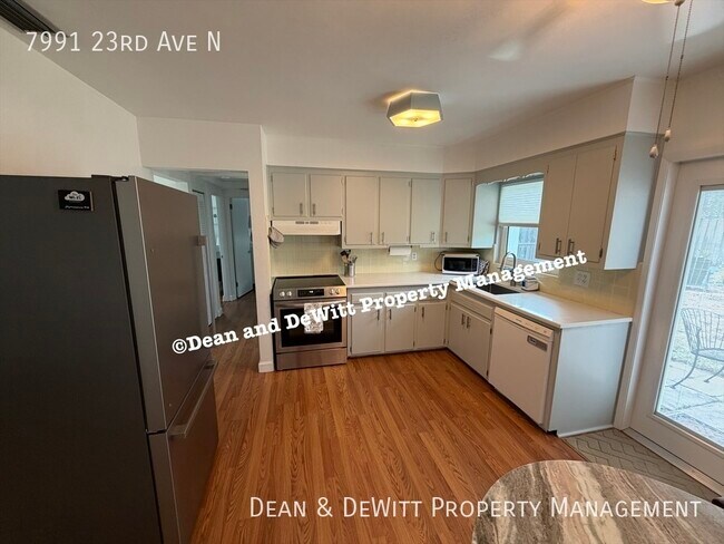 Building Photo - 7991 23rd Ave N