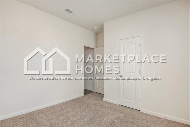 Building Photo - 10925 Gray Mare Dr
